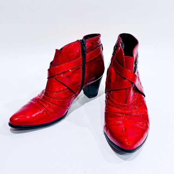 ARABÉSQUE Red patent leather ankle boots | Statement retro | Size 5.5 - Picture 6 of 9